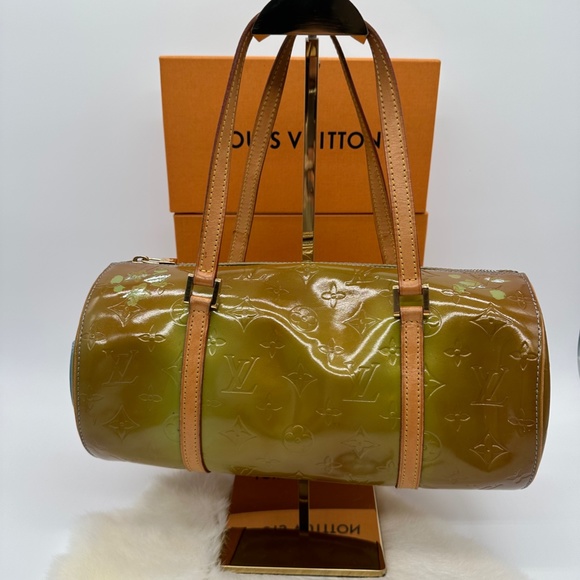 Louis Vuitton Handbags - LOUIS VUITTON LV BEDFORD PAPILLON VERNIS Baby Green Handbag